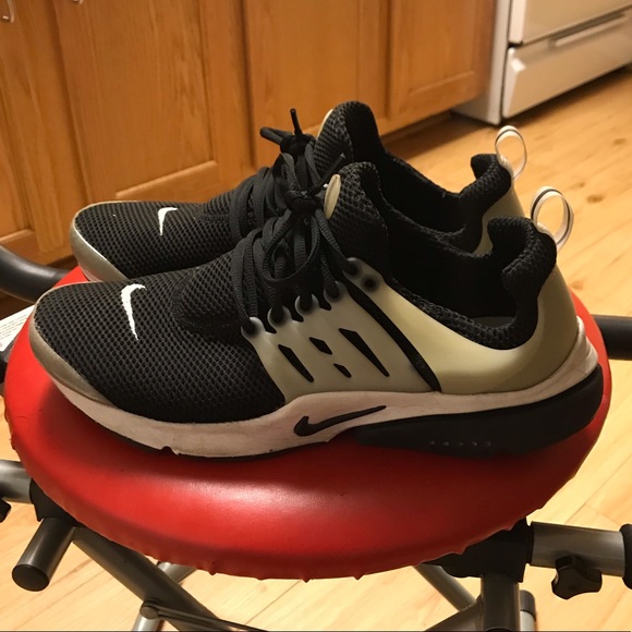 Nike Other - Men’s Size 11 Nike Air Presto Black/Grey